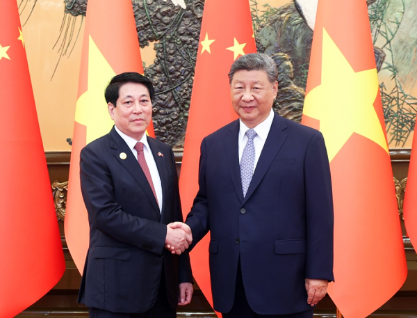 习会见越南900-1.jpg